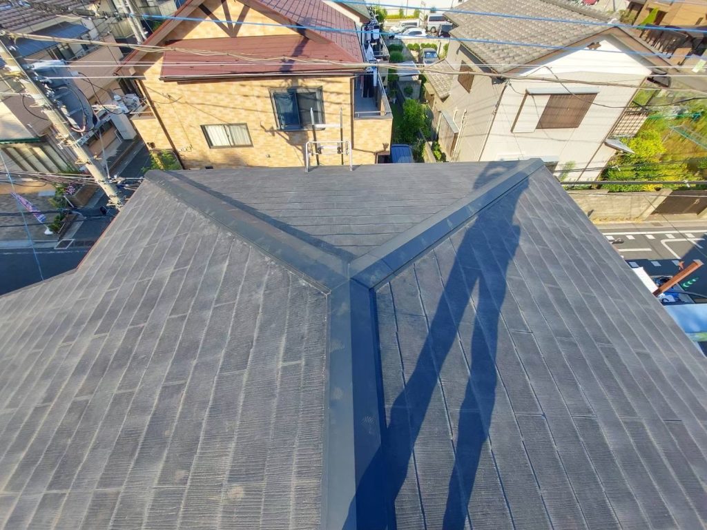 コロニアル　スレート屋根　棟板金　貫板交換工事画像