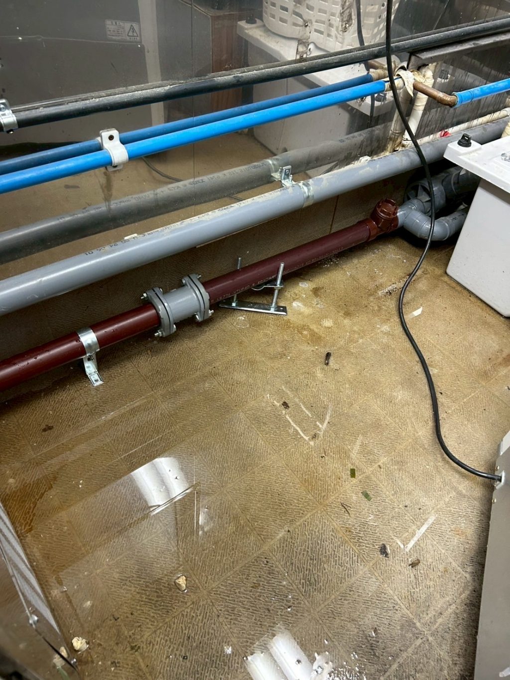 テナント排水管工事　耐熱画像