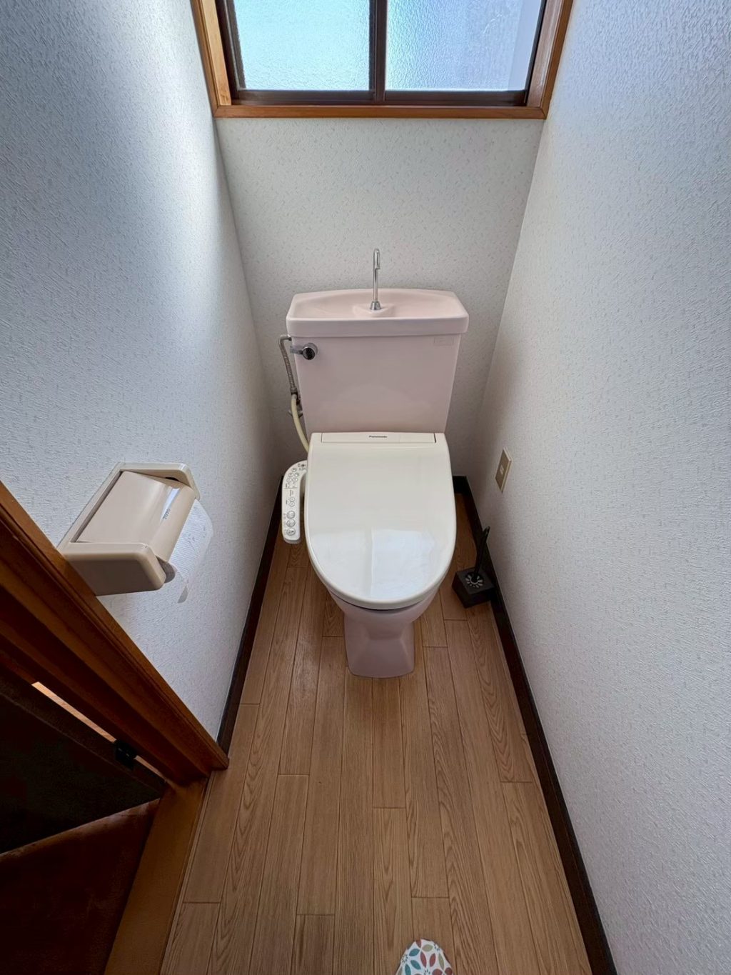 【トイレリフォーム】内装も一新！お掃除しやすく、明るいトイレ空間へ大変身