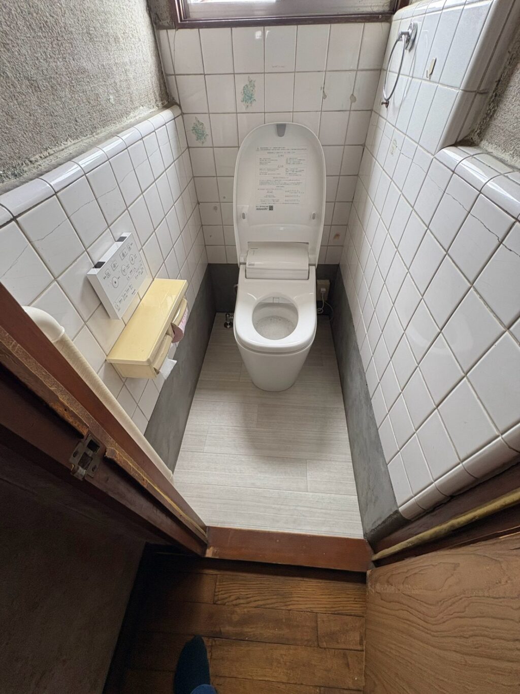 【水回りリフォーム】トイレ交換と床のクッションフロア張り替えで快適＆お掃除ラクラクな空間へ画像
