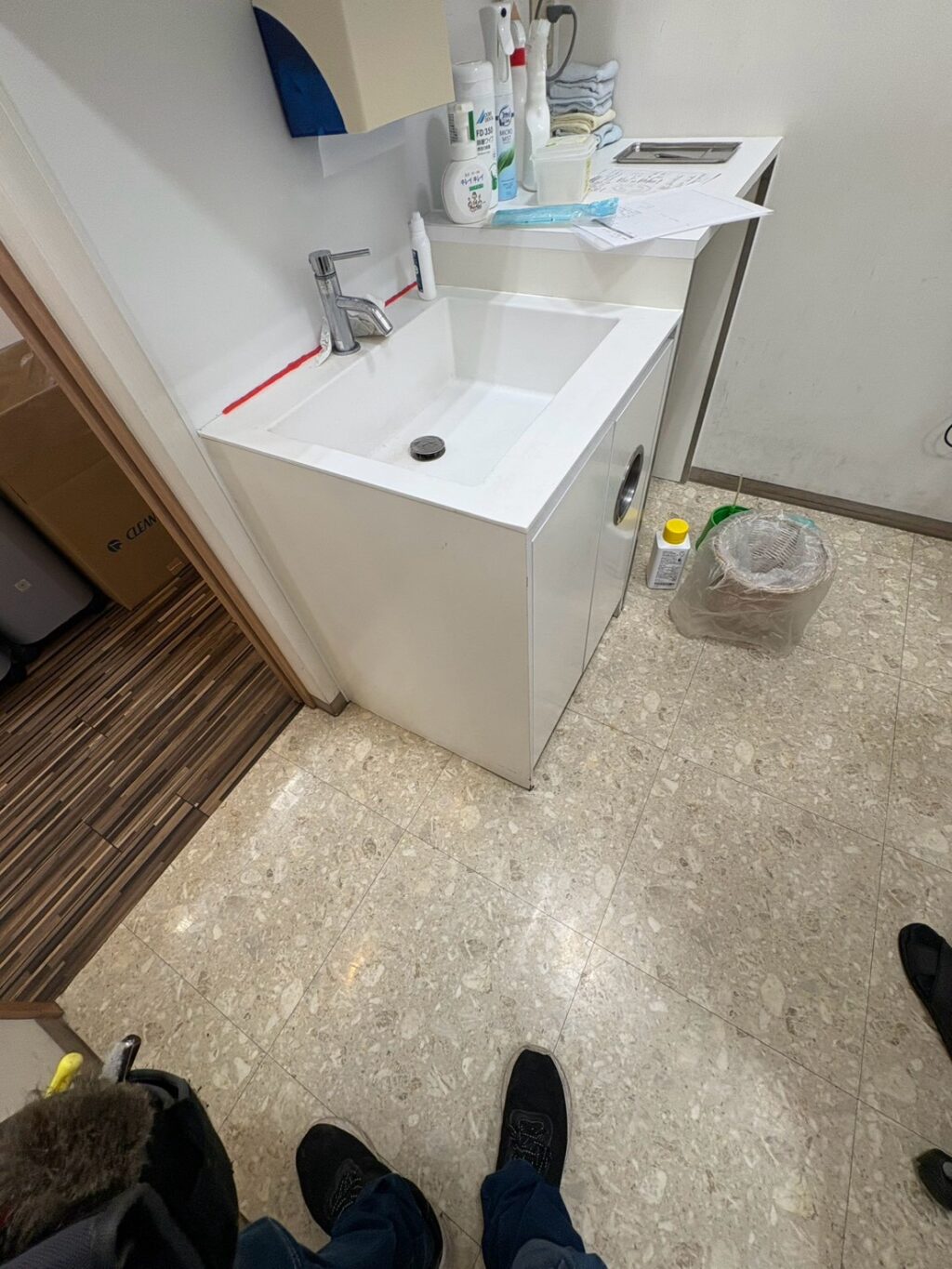 歯科医院様の水栓(蛇口)交換工事!計3箇所を新調して衛生面&利便性をアップ